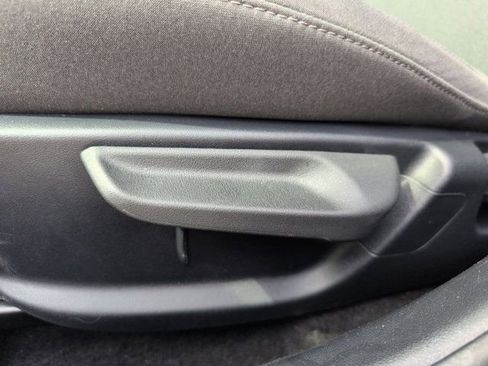 Used 2025 Kia K4 FWD image 14