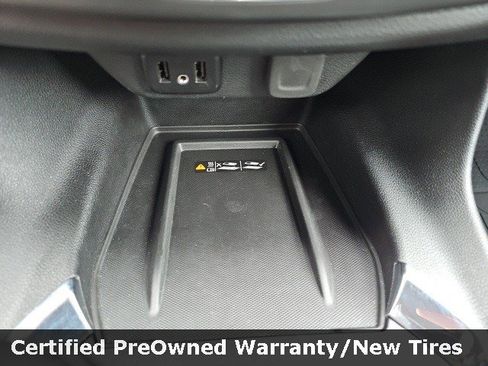 Certified 2023 Chevrolet Traverse LT w/ LPO, Floor Liner Package image 21