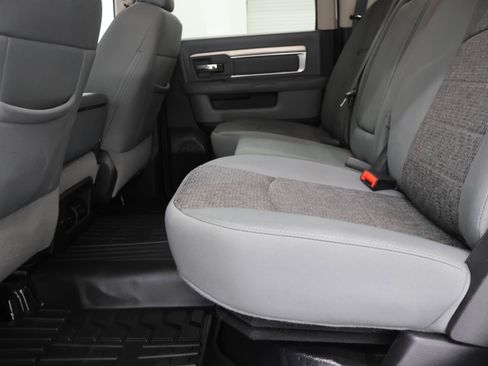 Used 2018 RAM 2500 Big Horn AWD/4WD image 8
