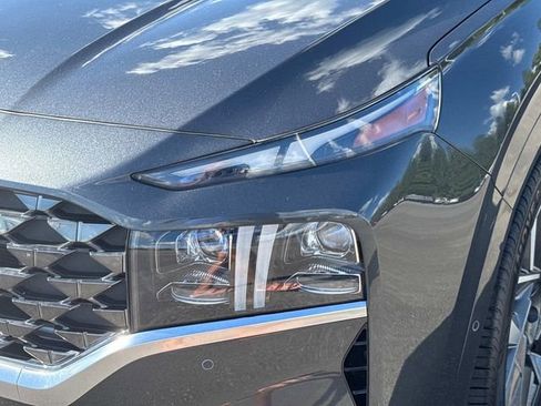 Used 2023 Hyundai Santa Fe Calligraphy image 10