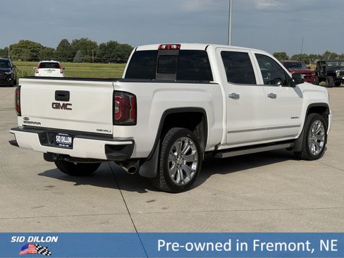 Used 2018 GMC Sierra 1500 Denali w/ Denali Ultimate Package AWD/4WD image 4