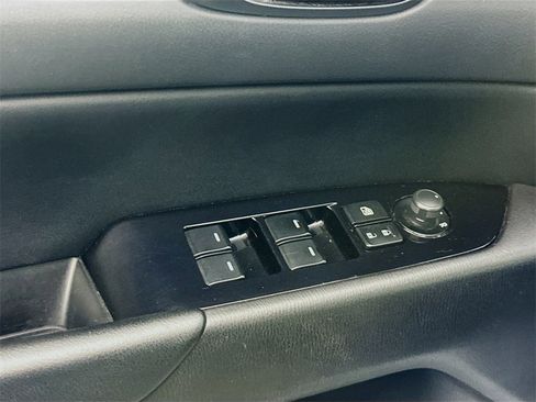 Used 2020 MAZDA CX-5 Touring image 18