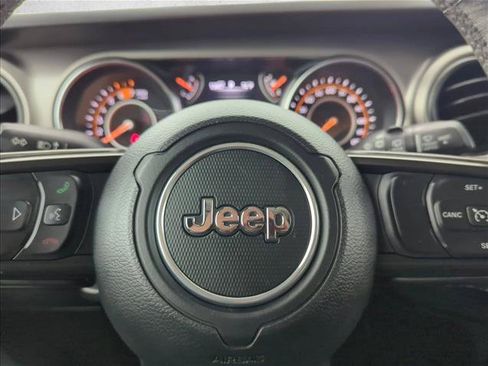 Used 2019 Jeep Wrangler Unlimited Sport S AWD/4WD image 23