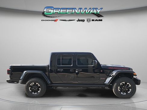 New 2025 Jeep Gladiator Rubicon image 4
