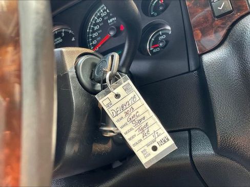 Used 2013 GMC Sierra 3500 Denali image 9