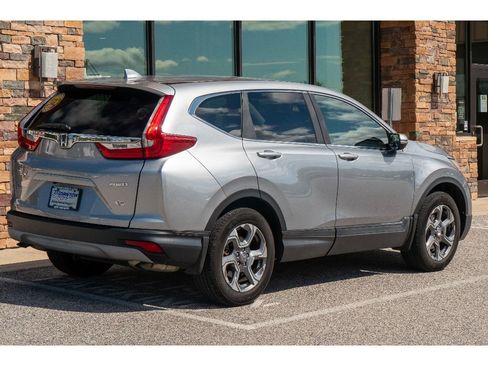 Used 2017 Honda CR-V EX image 3
