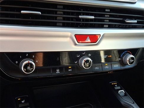 Used 2021 Kia Telluride S image 19