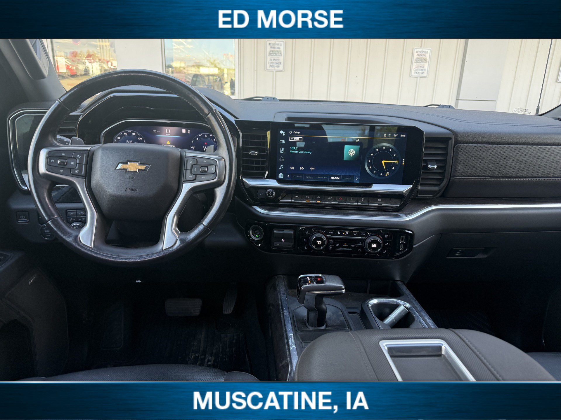 Used 2022 Chevrolet Silverado 1500 LTZ w/ LTZ Premium Package AWD/4WD image 7