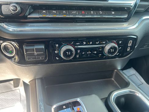 Used 2023 Chevrolet Silverado 1500 High Country w/ Technology Package AWD/4WD image 22