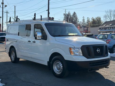 Used 2020 Nissan NV 3500 S RWD image 3