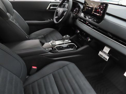 New 2026 Mitsubishi Outlander AWD image 26