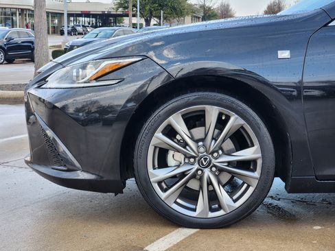 Used 2019 Lexus ES 350 F Sport image 9