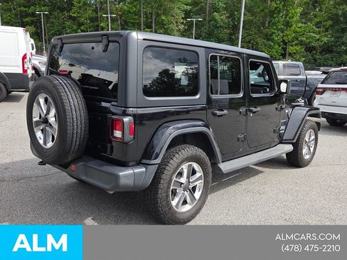 Used 2021 Jeep Wrangler Unlimited Sahara AWD/4WD image 14