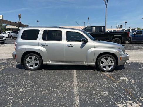Used 2007 Chevrolet HHR LT w/ LT Preferred Equipment Group FWD image 2