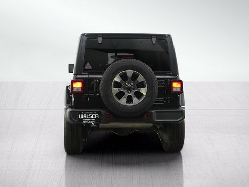 Used 2023 Jeep Wrangler Unlimited Sahara AWD/4WD image 6