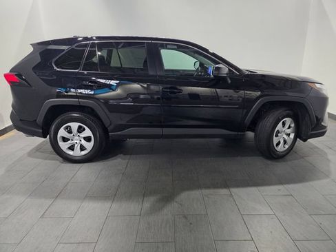 Used 2024 Toyota RAV4 LE AWD/4WD image 6