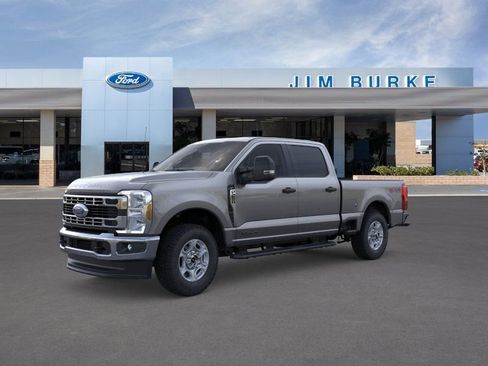 New 2026 Ford F250 XLT w/ FX4 Off-Road Package AWD/4WD image 1