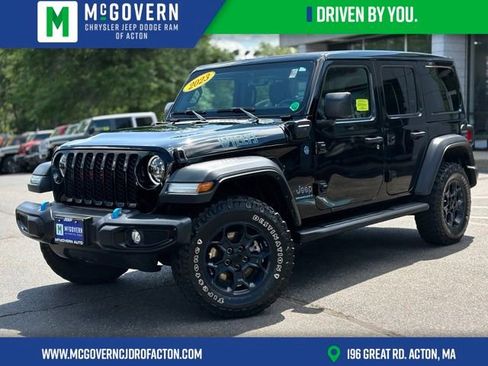 Used 2023 Jeep Wrangler Unlimited w/ Sun & Screen Package AWD/4WD image 1
