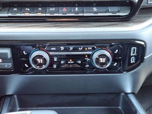 Used 2026 Chevrolet Silverado 1500 LT Trail Boss w/ LT Trail Boss Premium Package image 18