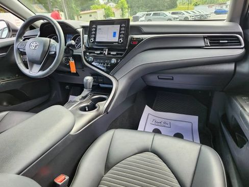 Used 2023 Toyota Camry SE w/ Blackout Package (TMS) FWD image 17