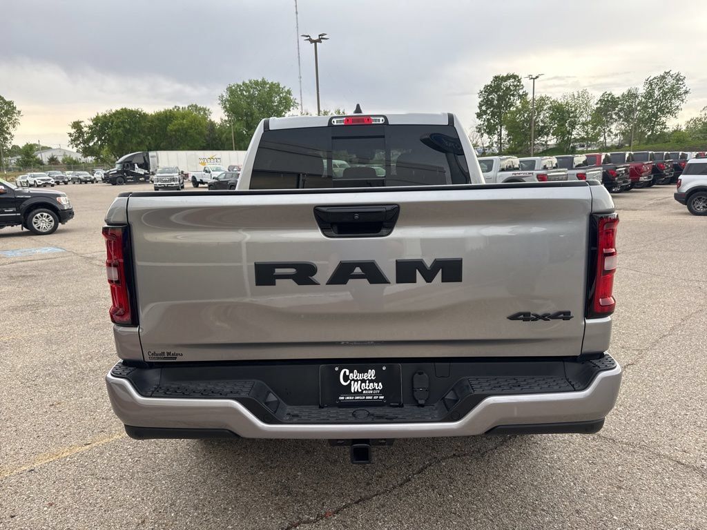 Used 2025 RAM 1500 Tradesman AWD/4WD image 4