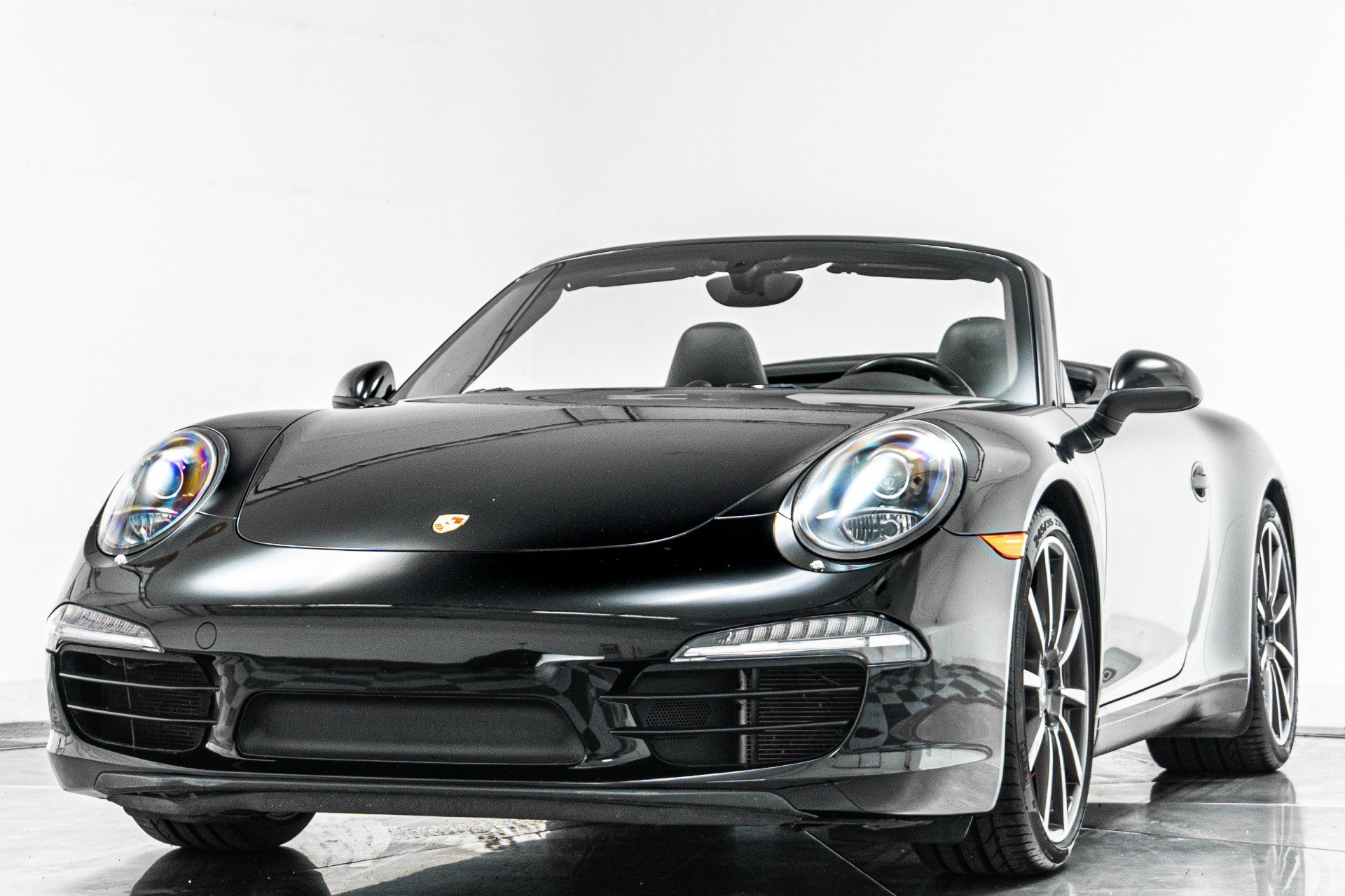 Used 2014 Porsche 911 Carrera S RWD image 5