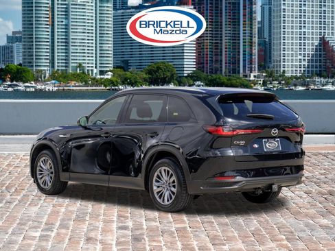 Used 2025 MAZDA CX-90 3.3 Turbo w/ Preferred Package image 4