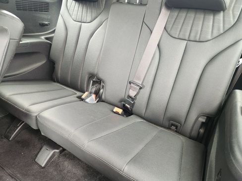 Used 2024 Hyundai Palisade Limited FWD image 30