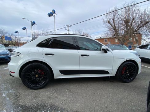 Used 2020 Porsche Macan GTS image 2