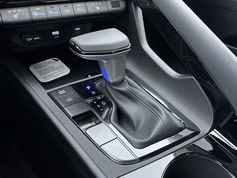 New 2026 Hyundai Elantra SEL Sport image 23