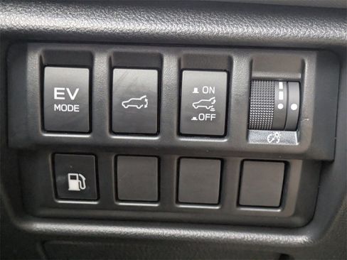 Certified 2025 Subaru Forester Sport w/ Protection Package (1PH) image 28