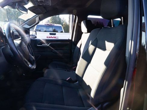 Used 2022 Chevrolet Silverado 1500 RST image 16