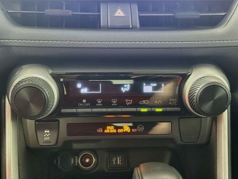 Certified 2023 Toyota RAV4 LE FWD image 15
