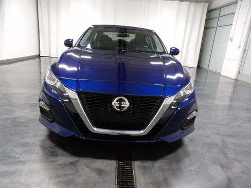 Used 2020 Nissan Altima 2.5 S FWD image 2