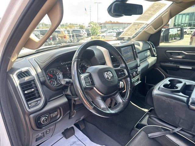 Used 2019 RAM 1500 Laramie AWD/4WD image 14