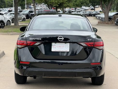 Used 2024 Nissan Sentra SV FWD image 5