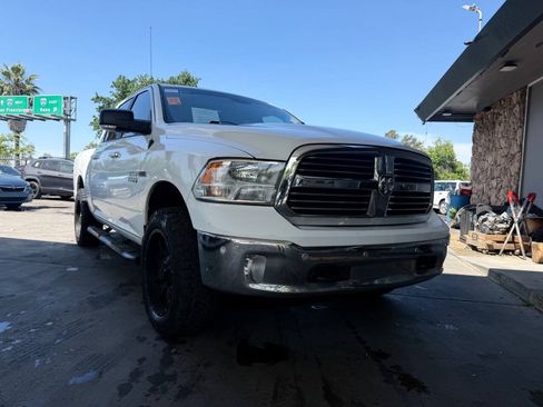 Used 2016 RAM 1500 Lone Star AWD/4WD image 3