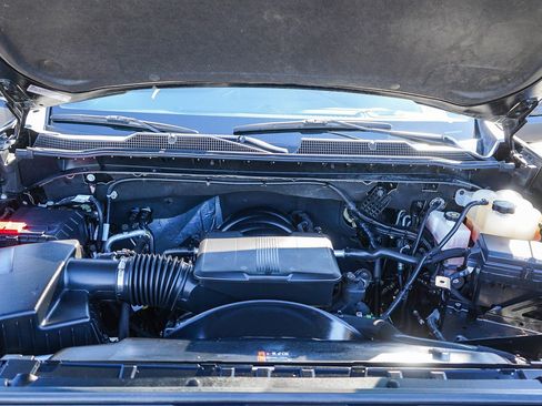 Used 2025 Chevrolet Silverado 2500 Custom image 27