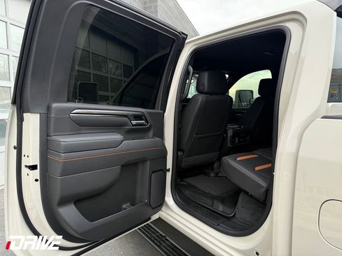 Used 2026 GMC Sierra 2500 AT4 w/ AT4 Premium Plus Package AWD/4WD image 27