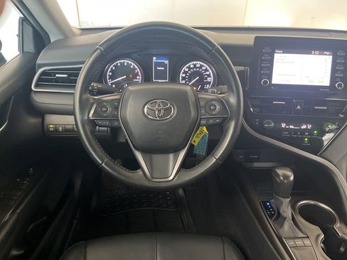 Used 2023 Toyota Camry SE FWD image 31