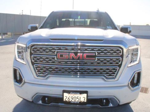 Used 2022 GMC Sierra 1500 Denali w/ Denali Premium Package image 8