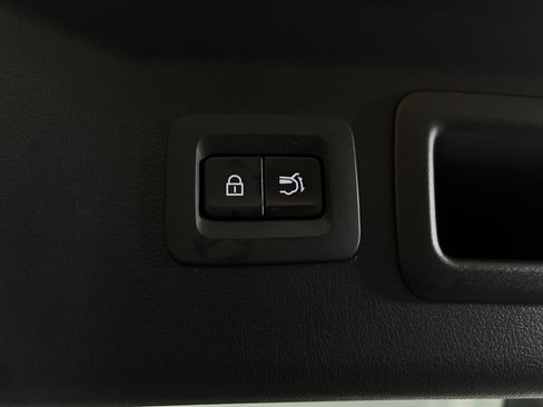 Used 2024 MAZDA CX-90 Plug-In Hybrid w/ Premium Plus image 31