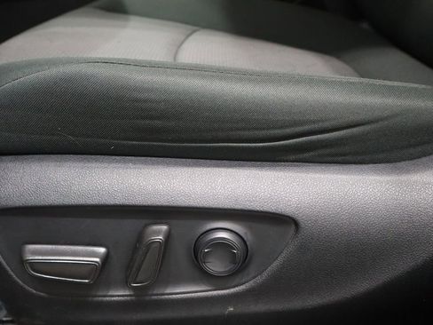 Used 2023 Toyota RAV4 XLE AWD/4WD image 24