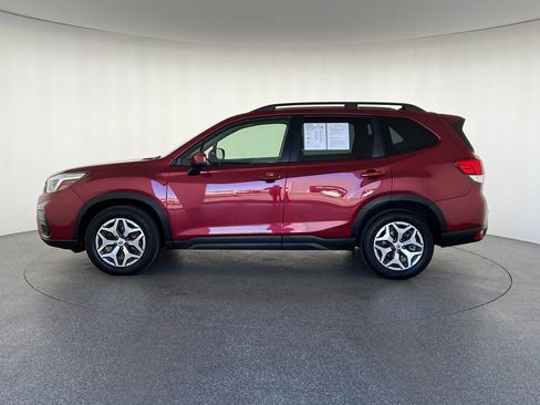 Used 2021 Subaru Forester Premium image 7