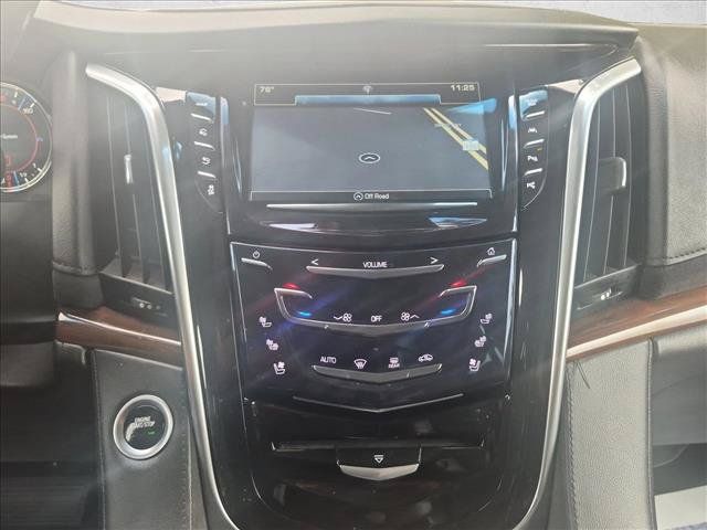 Used 2020 Cadillac Escalade ESV Premium Luxury AWD/4WD image 15