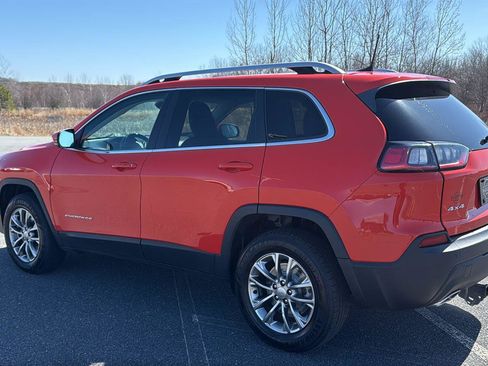 Used 2021 Jeep Cherokee Latitude Lux w/ Comfort/Convenience Group image 10