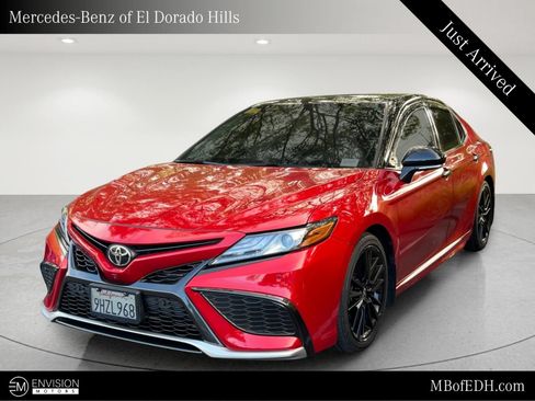 Used 2024 Toyota Camry XSE w/ Navigation Package FWD image 1