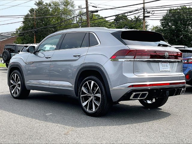 New 2026 Volkswagen Atlas Cross Sport SEL Premium R-Line AWD/4WD image 4