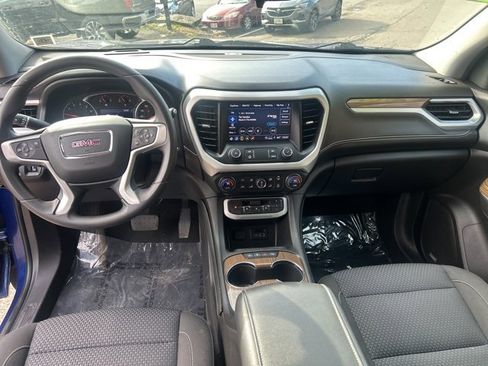 Certified 2023 GMC Acadia SLE w/ Driver Convenience Package image 24