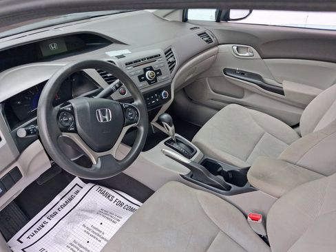 Used 2012 Honda Civic LX image 4